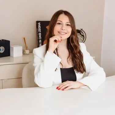 Lara Vinagre