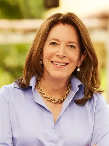 Bettina Smith