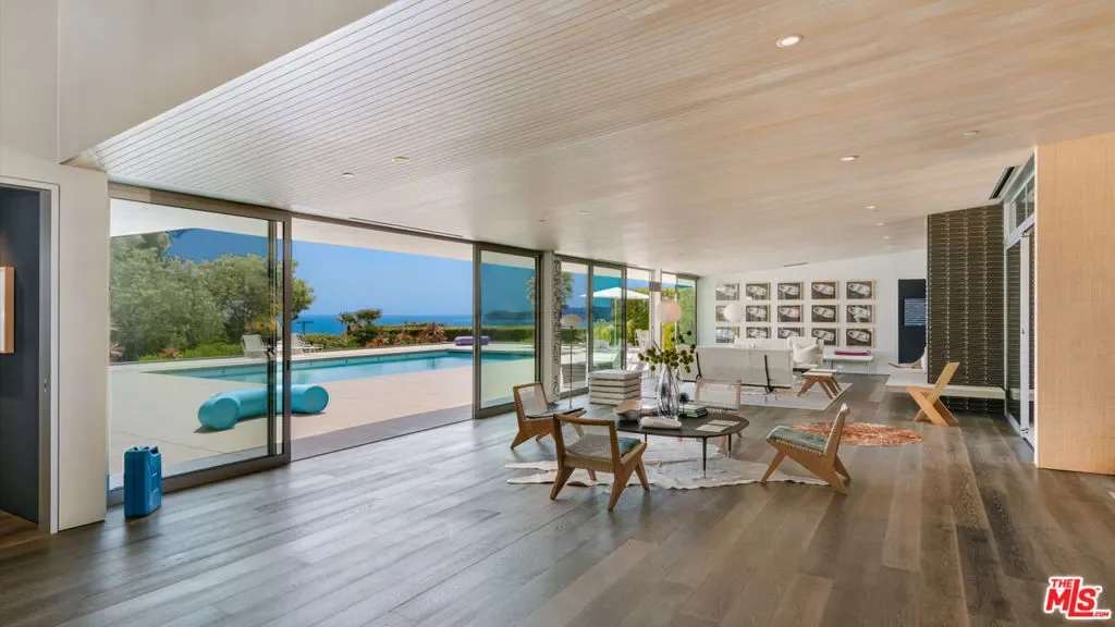 27044 Sea Vista Drive, Malibu, California, United States. - Photo 11