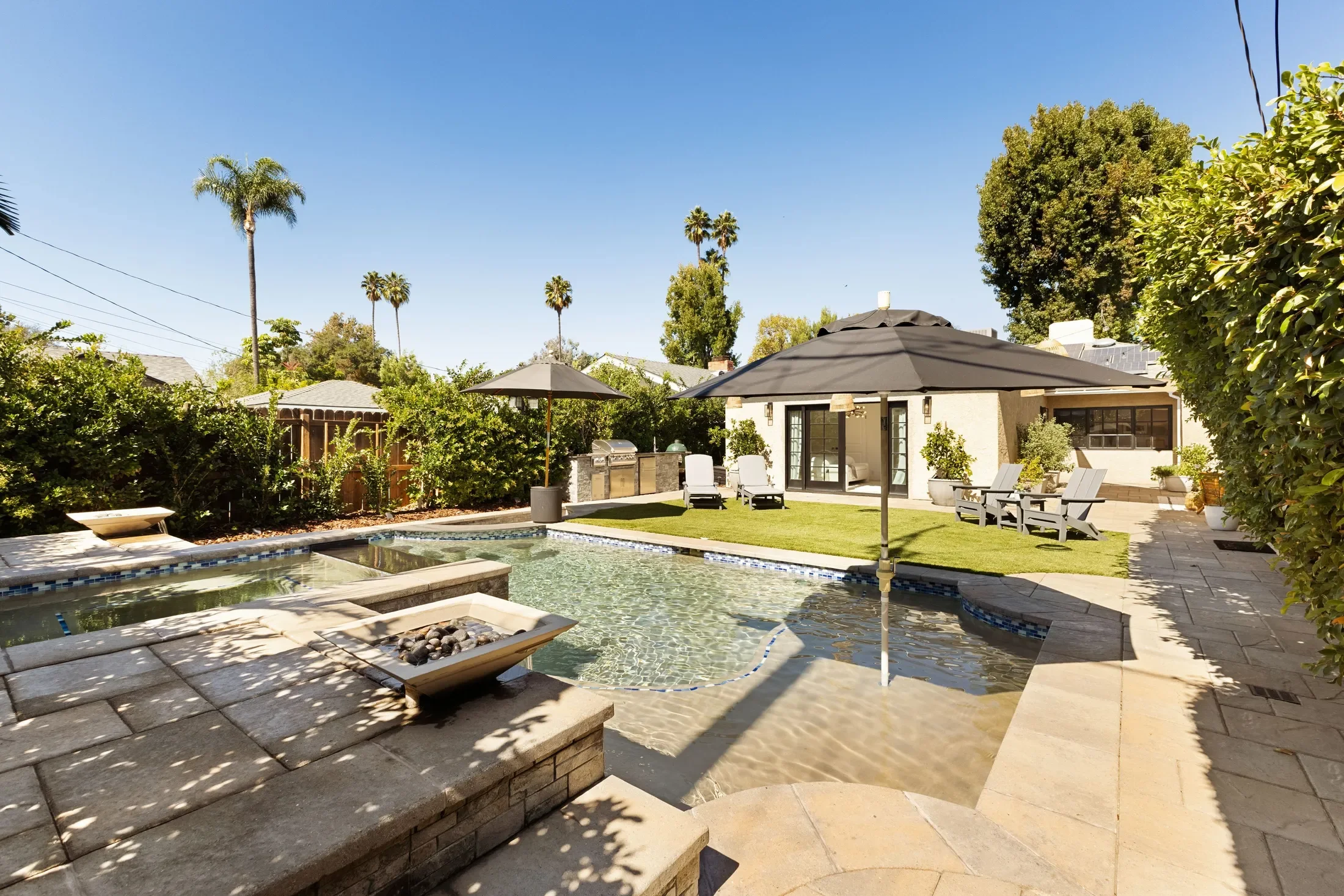 13128 Hartsook Street , Sherman Oaks, CA 91423, Los Angeles, California, United States. - Photo 31