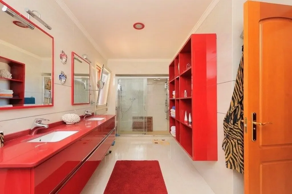 Gallery photo 10