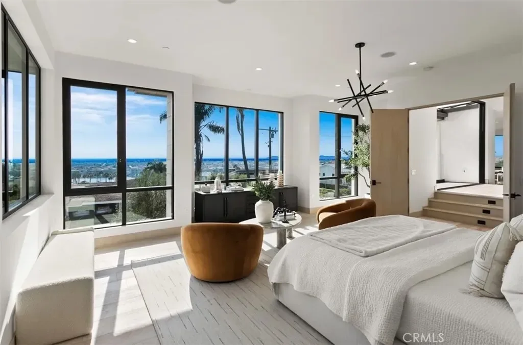 1210 Kings Rd, Newport Beach, California, United States. - Photo 22