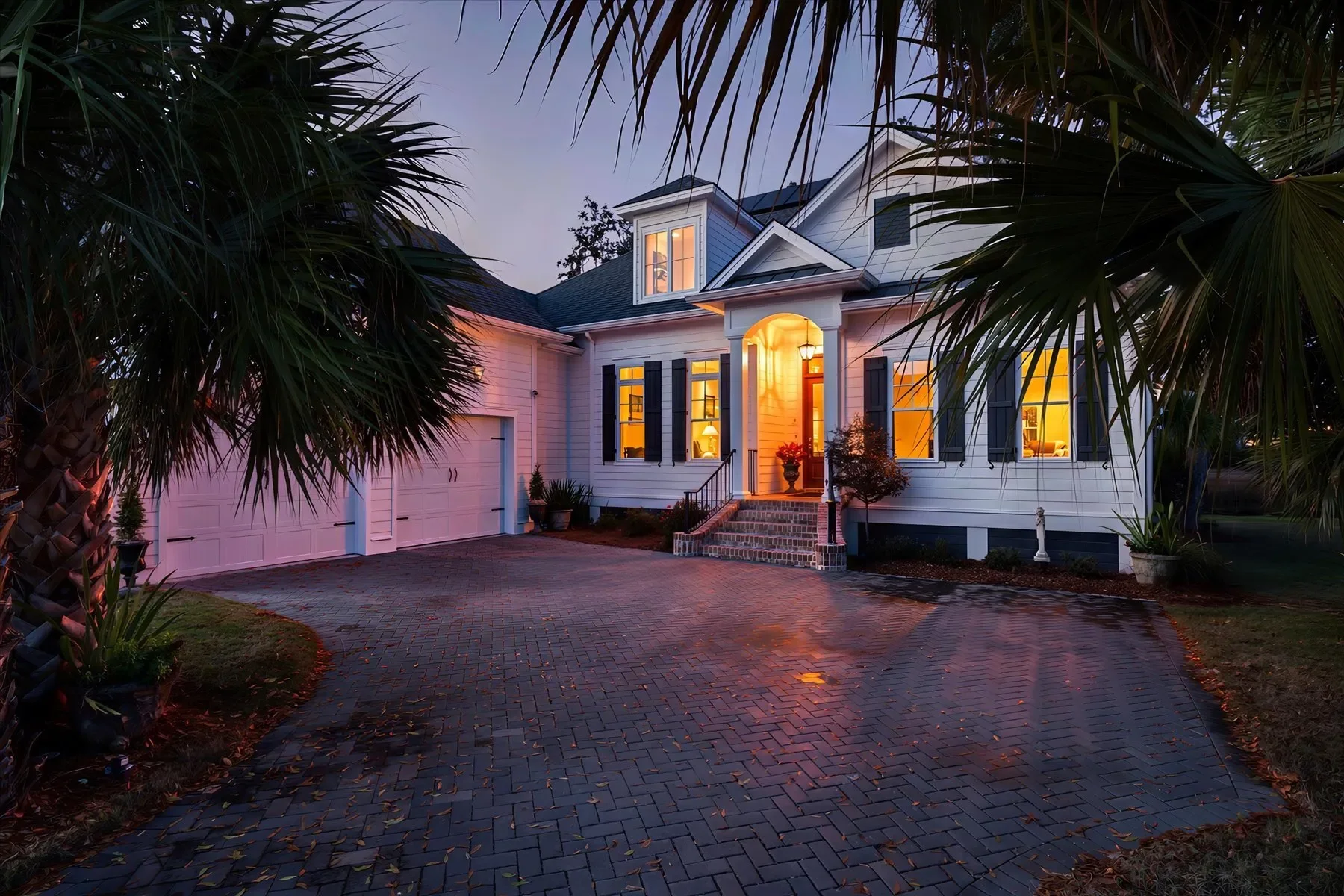 Exterior photo 12