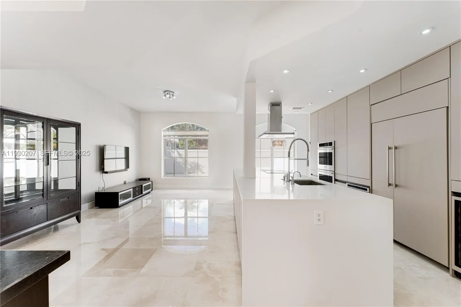 21156 NE 33rd Ave, Aventura, Florida, United States. - Photo 13