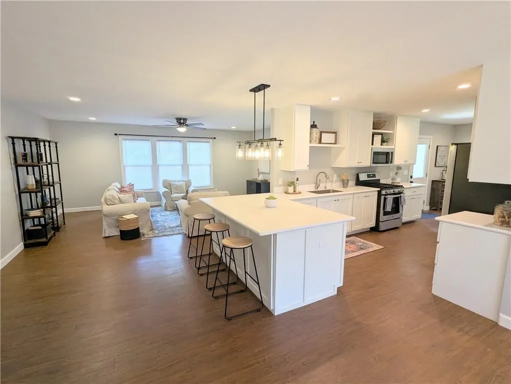 1111 Avondale Avenue SE, Atlanta, Georgia, United States. - Photo 8