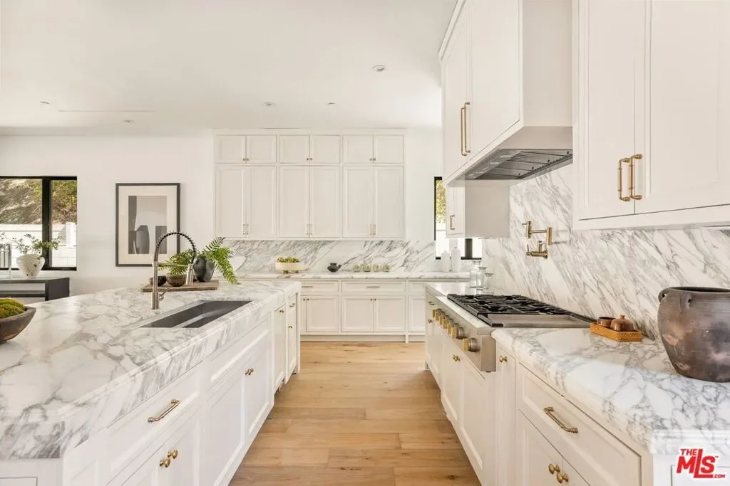16815 Shileno Place, Los Angeles, California, United States. - Photo 38