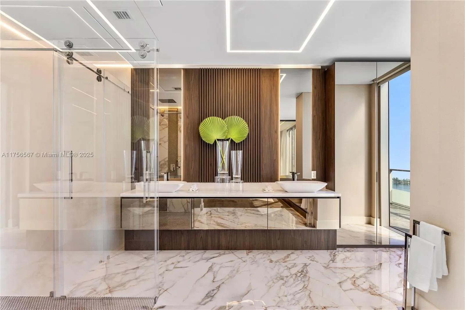 1300 Brickell Bay Dr, #4400, Miami, Florida, United States. - Photo 35
