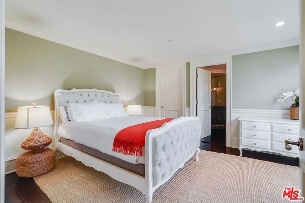 6277 Sea Star Drive, Malibu, California, United States. - Photo 2