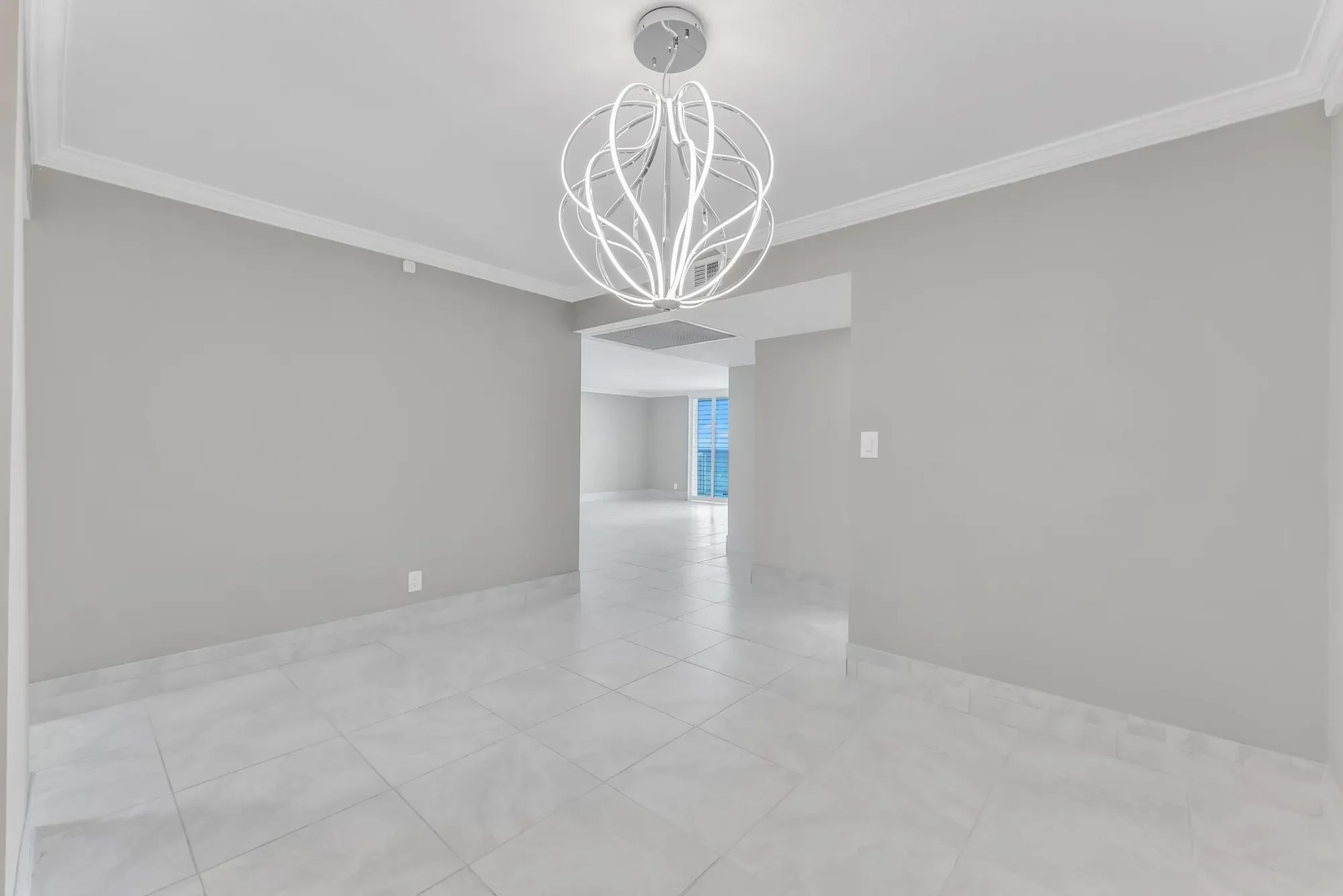 2030 S Ocean Drive, Hallandale Beach, Florida, United States. - Photo 12