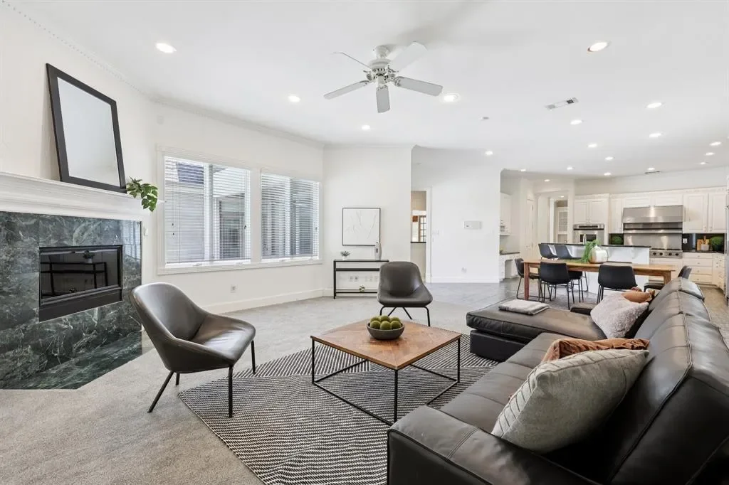 6065 Dilbeck Lane, Dallas, Texas, United States. - Photo 6