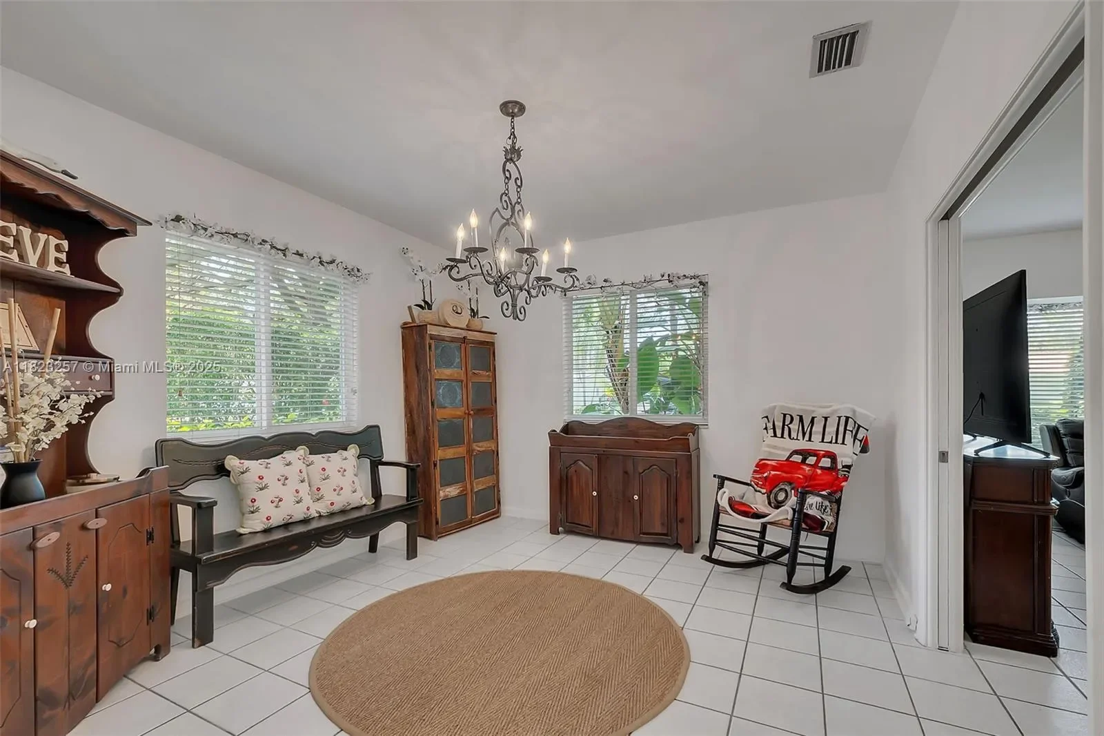7340 SW 123rd Ter, Coral Gables, Florida, United States. - Photo 11