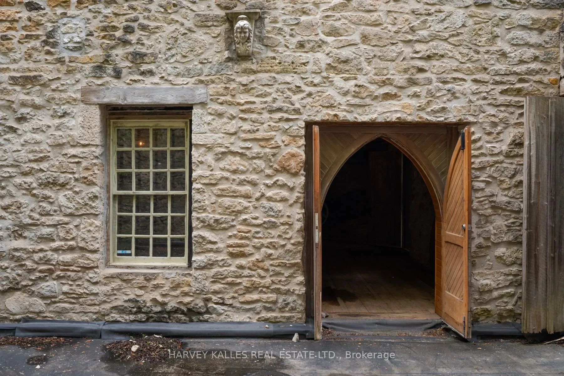 Gallery photo 10
