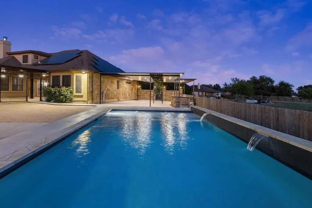 321 Sarahs LN, Liberty Hill, Texas, United States. - Photo 26