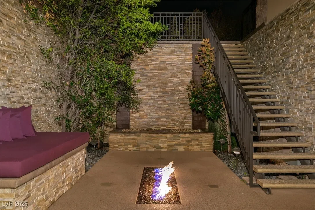 30 Meadowhawk Lane, Las Vegas, Nevada, United States. - Photo 59