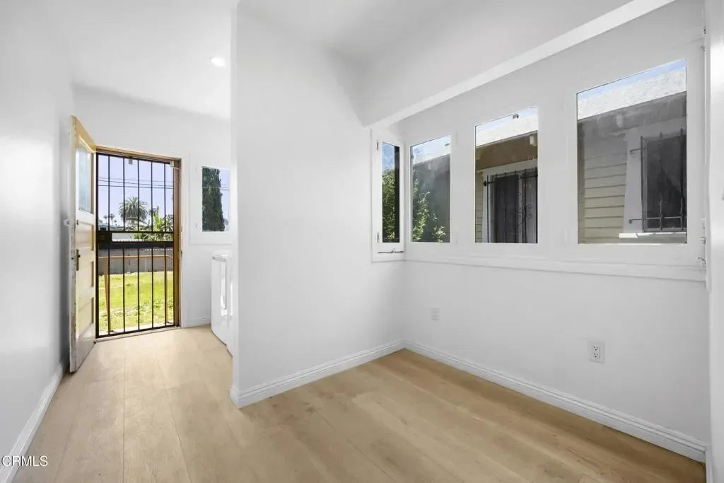 3609 4th Avenue, Los Angeles, California, United States. - Photo 12