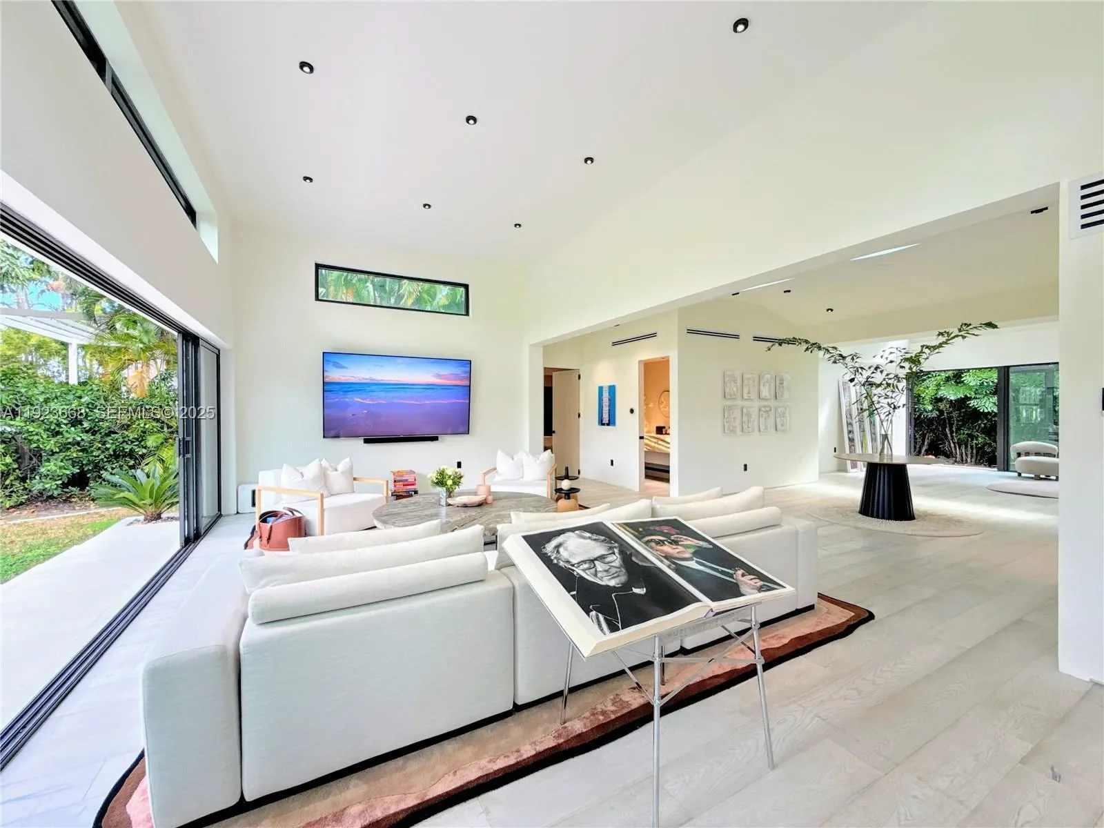 Gallery photo 2