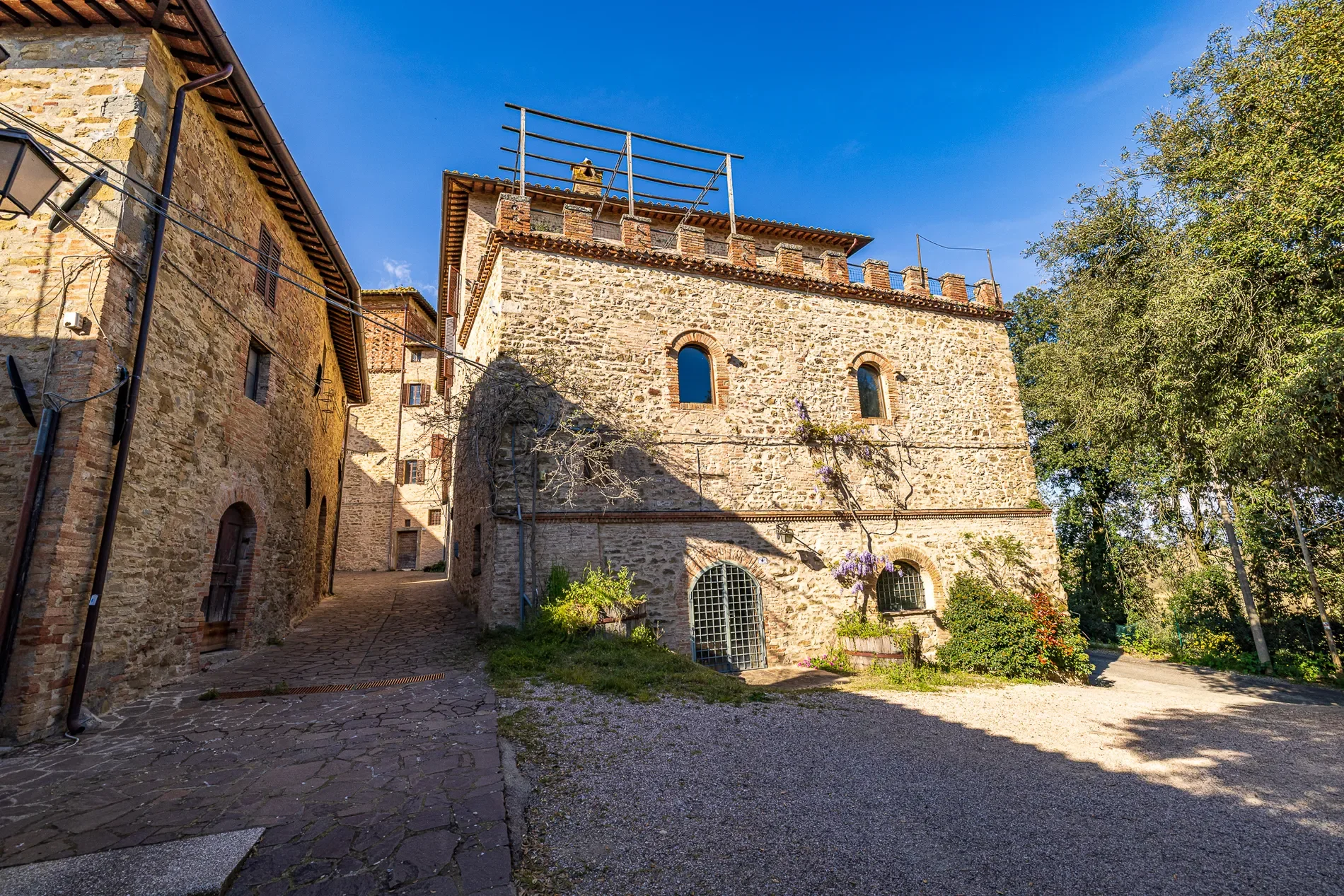 Spina PG, Italy, Spina, Umbria, Italy. - Photo 6