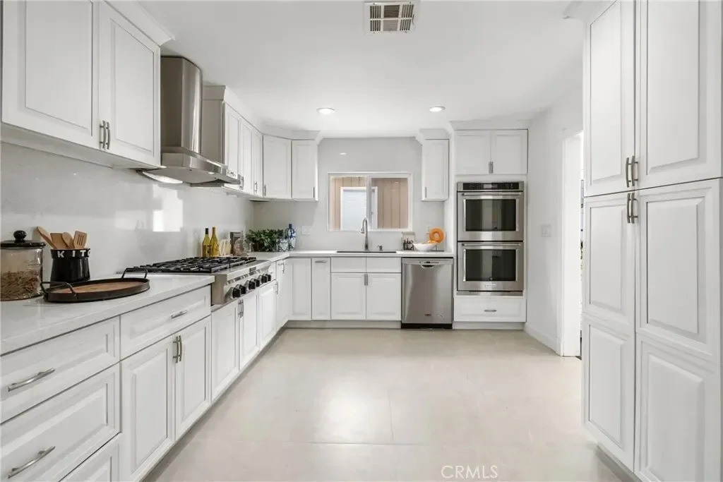 1623 N N Vallejo Way, Upland, California, United States. - Photo 6