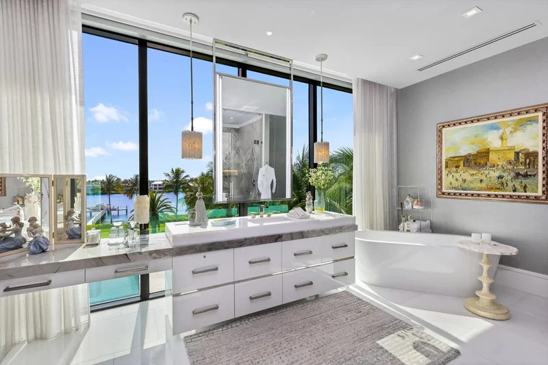 1660 S Ocean Boulevard, Lantana, Florida, United States. - Photo 54