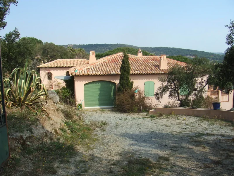 Ramatuelle, Provence-Alpes-Côte d'Azur, France. - Photo 4