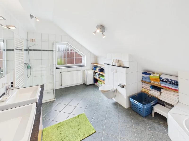 Nieder-Olm, Rhineland-Palatinate, Germany. - Photo 19