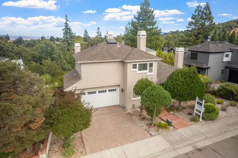 22346 Mcclellan Road, Cupertino, California, United States. - Photo 17