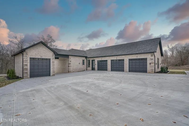 519 Cumberland View Dr., Crossville, TN 38555, Crossville, Tennessee, United States. - Photo 9