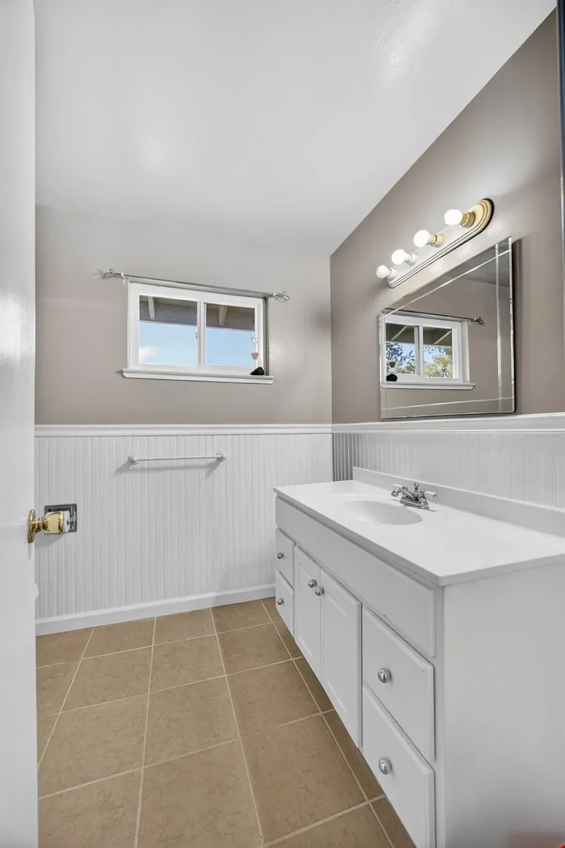 8730 Bamarcia Drive, Elk Grove, CA 95624, Elk Grove, California, United States. - Photo 63