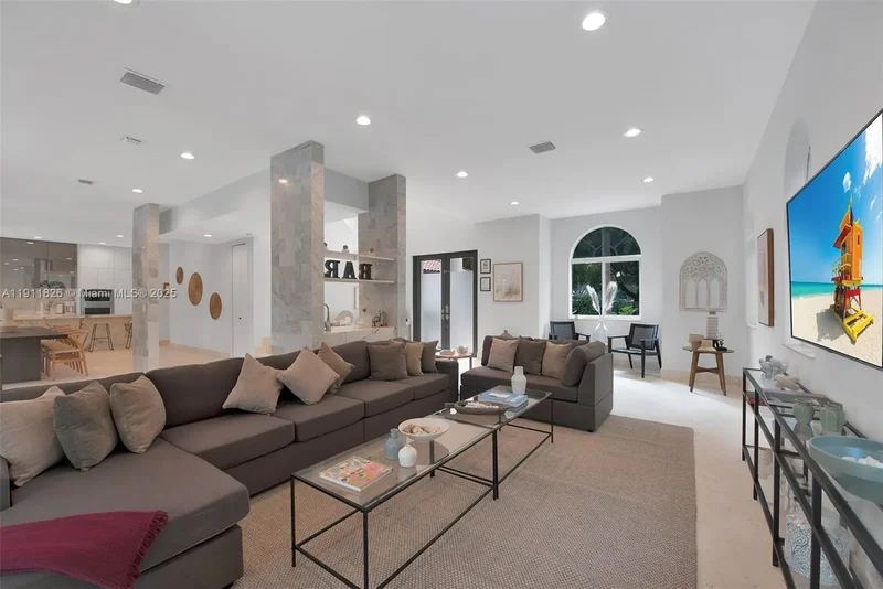 5801 SW 35th St, Miami, FL 33155, Miami, Florida, United States. - Photo 7