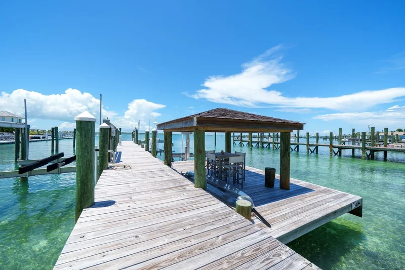Harbour Island Waterfront Cottages, Triana Shores, Harbour Island, HI, Dunmore Town, Harbour Island, The Bahamas. - Photo 19