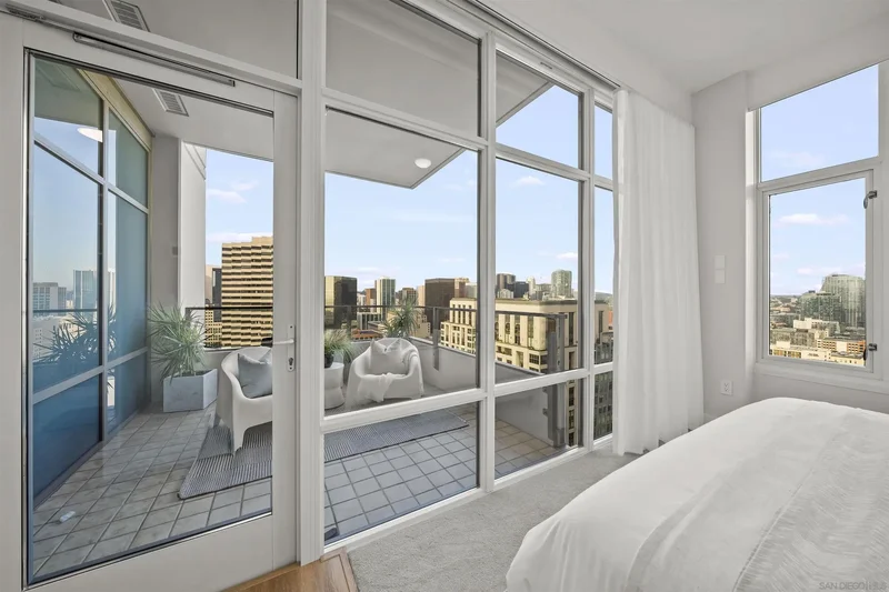 550 Front St 2303, San Diego, California, United States. - Photo 39