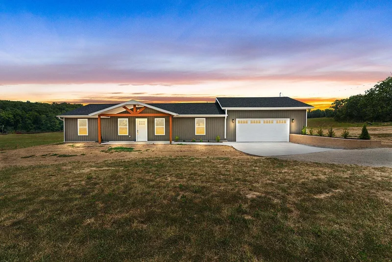 3 Bedrooms Single Family Detached
