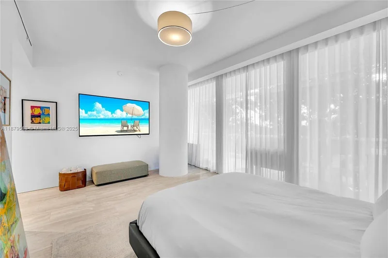 9001 Collins Ave S-201, Bal Harbour, Florida, United States. - Photo 43