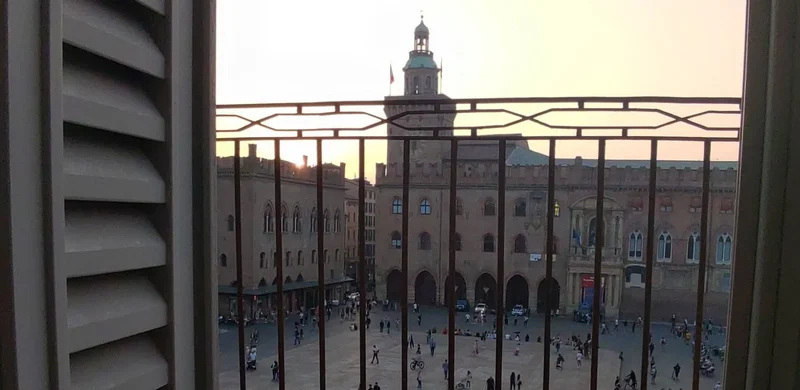 Piazza Maggiore, Bologna, Bologna, Emilia-Romagna, Italy. - Photo 5