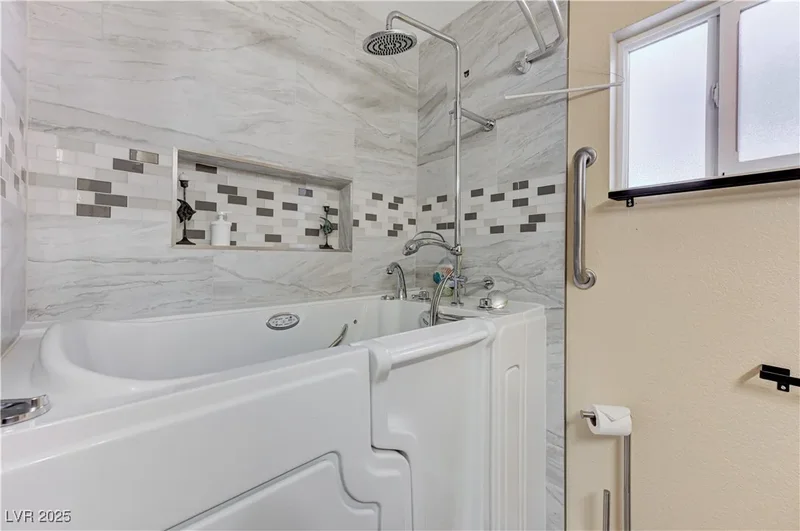 3132 El Camino Road, Las Vegas, NV 89146, Las Vegas, Nevada, United States. - Photo 26