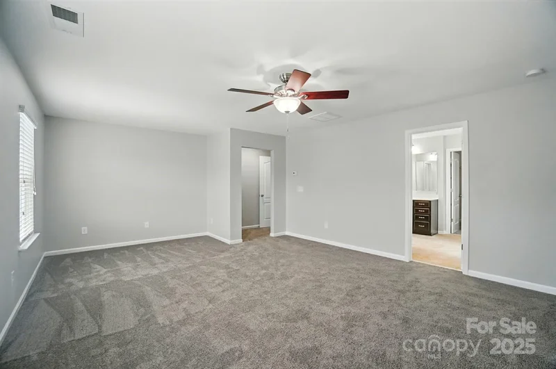 8115 Kelburn Lane , Charlotte, NC 28273, Charlotte, North Carolina, United States. - Photo 21