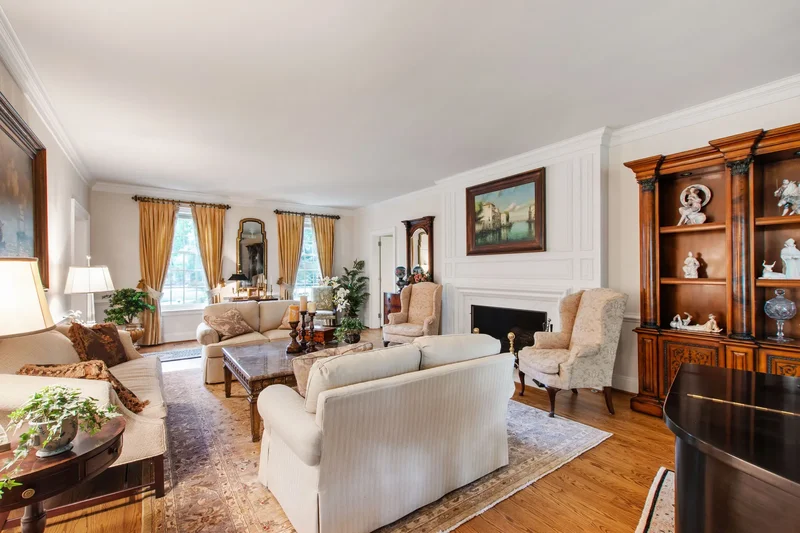 820 Kenmore Road , Chapel Hill, NC 27514, Chapel Hill, North Carolina, United States. - Photo 36