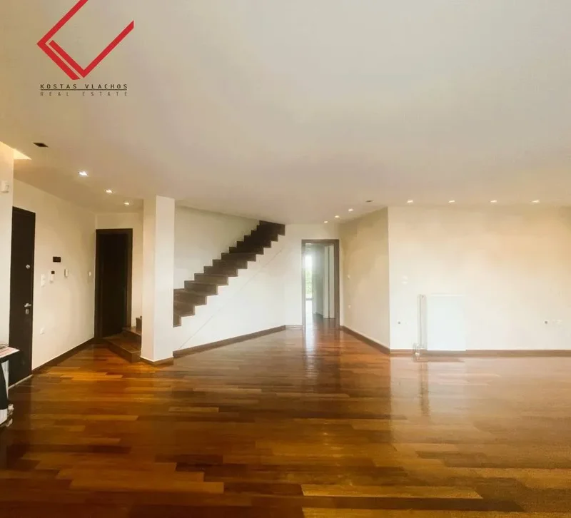 Apartment 150sqm in Voula