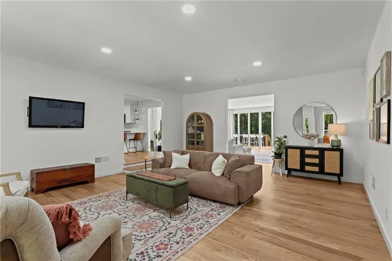 1673 Clearview Drive NW, Acworth, Georgia, United States. - Photo 11