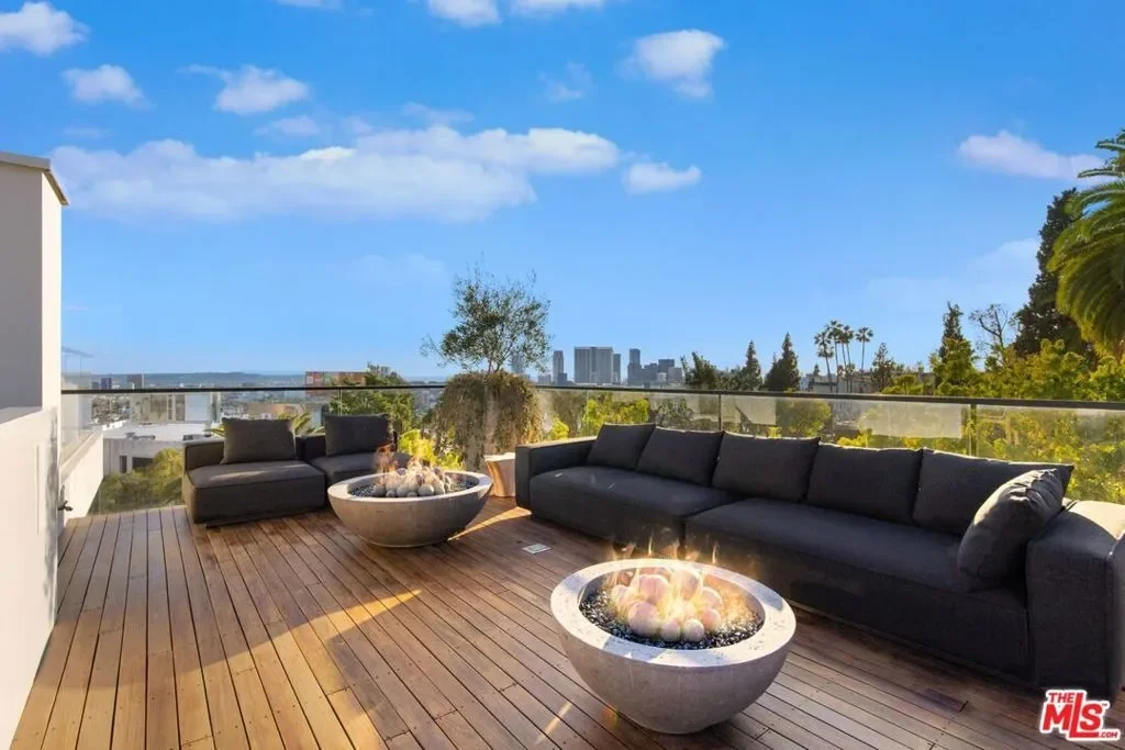 1317 Londonderry Place, Los Angeles, California, United States. - Photo 15