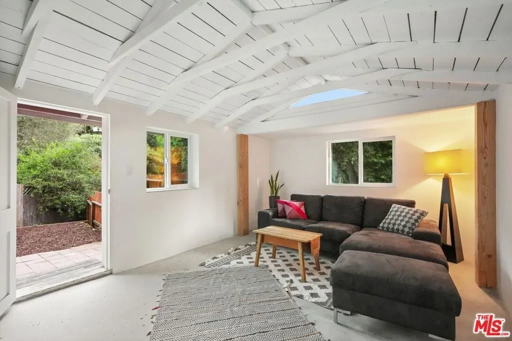 774 Old Topanga Canyon Road, Topanga, California, United States. - Photo 36