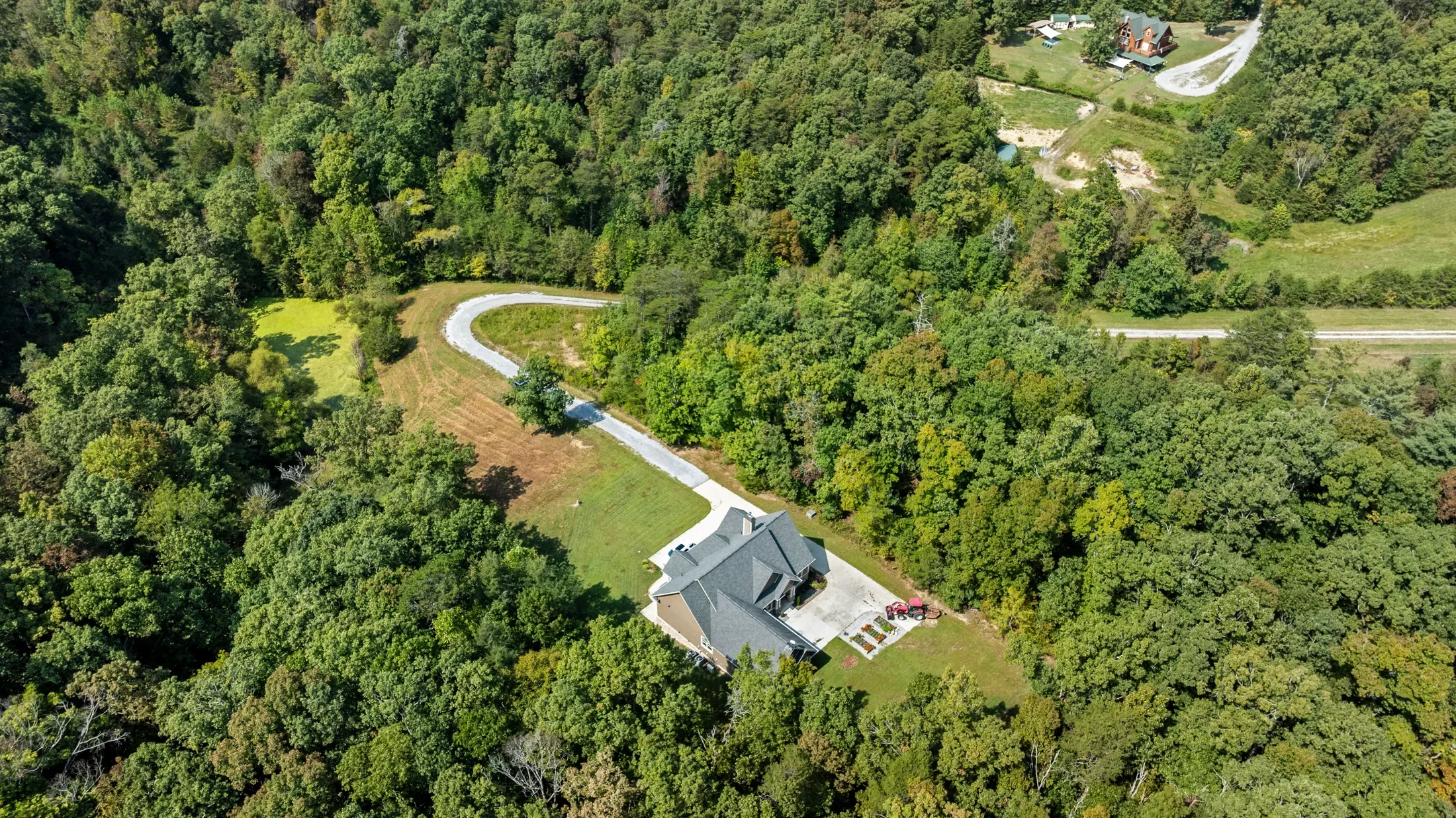 570 Bill Jones Rd , Afton, TN 37616, Afton, Tennessee, United States. - Photo 40