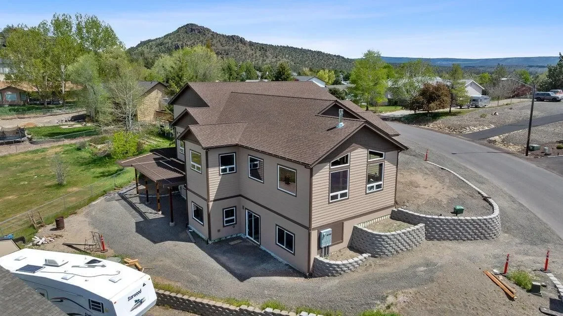 3248 NE Yellowpine Road 00, Prineville, Oregon, United States. - Photo 6