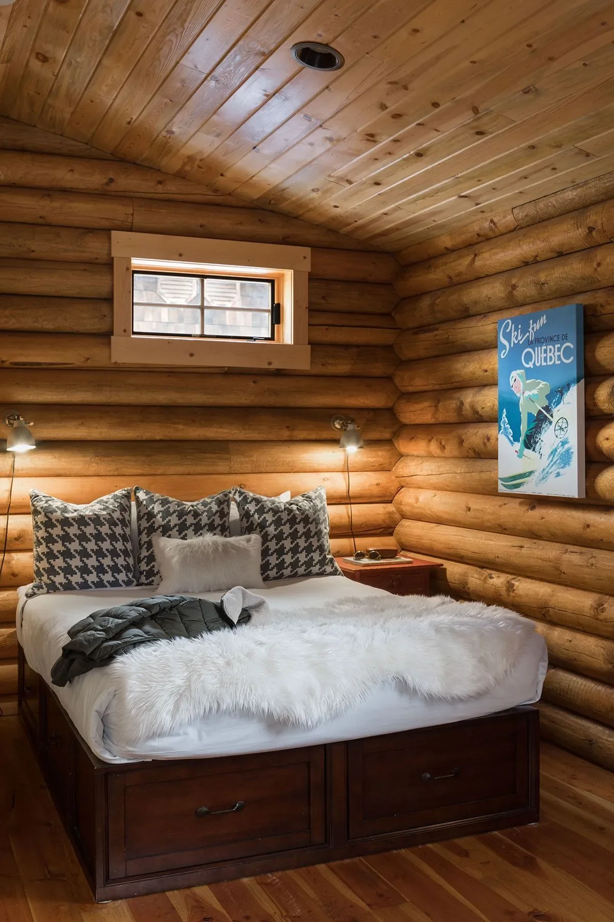 433, 435 N Glenwood Street , Jackson, WY 83001, Jackson, Wyoming, United States. - Photo 11