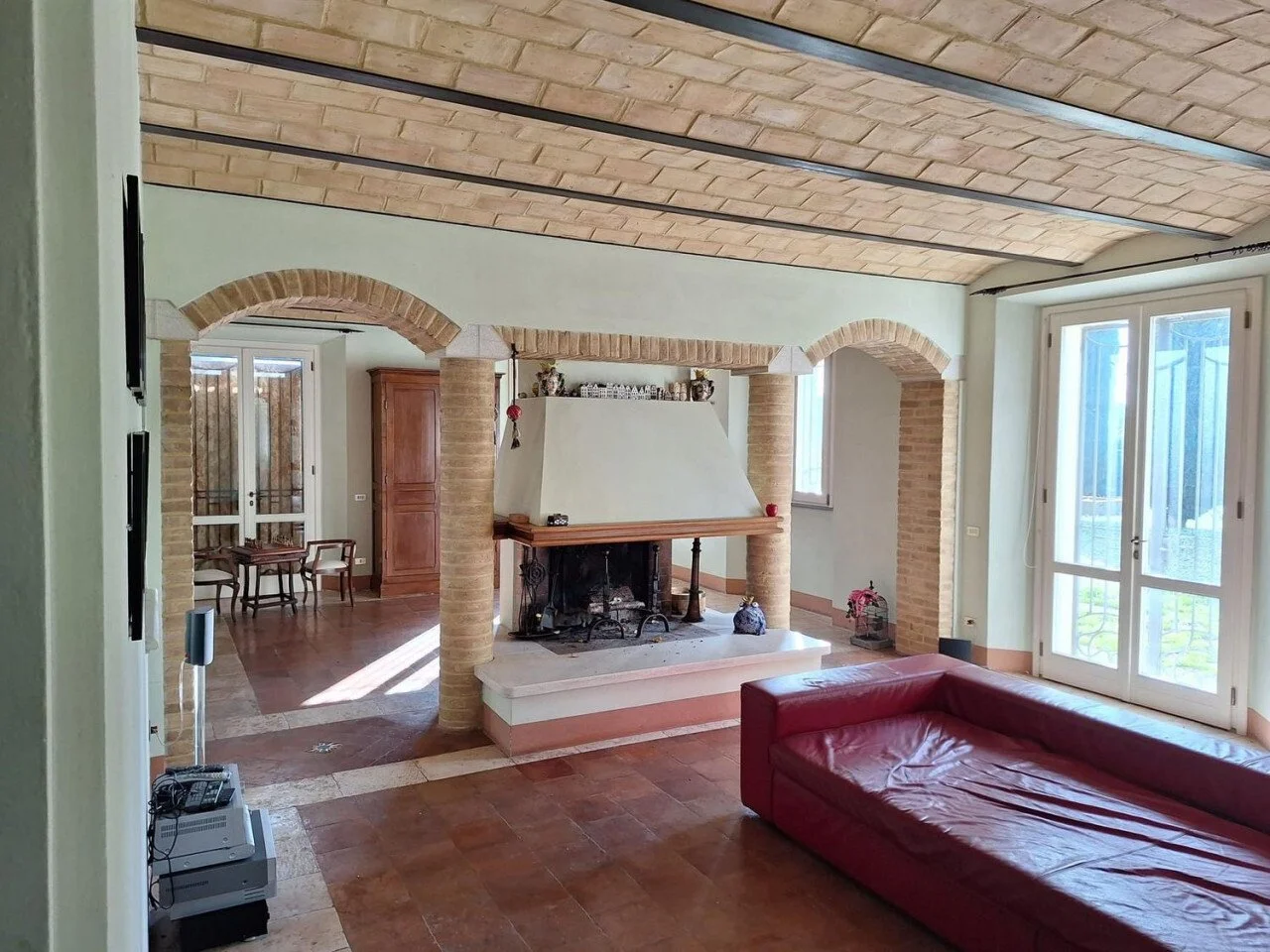 Gallery photo 5