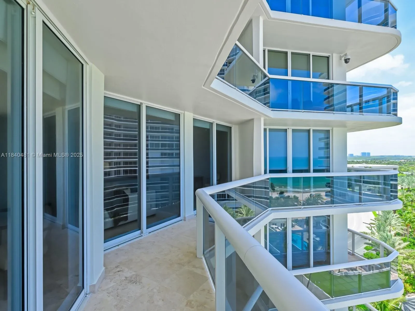 Gallery photo 8