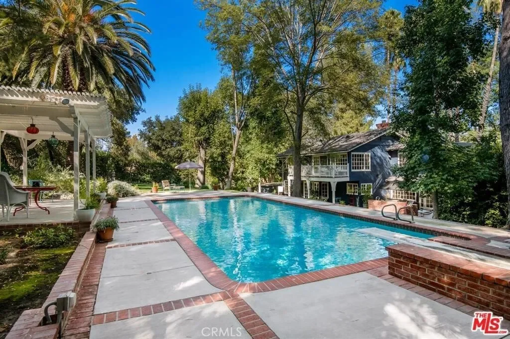 5255 ROUND MEADOW Road, Hidden Hills, California, United States. - Photo 6