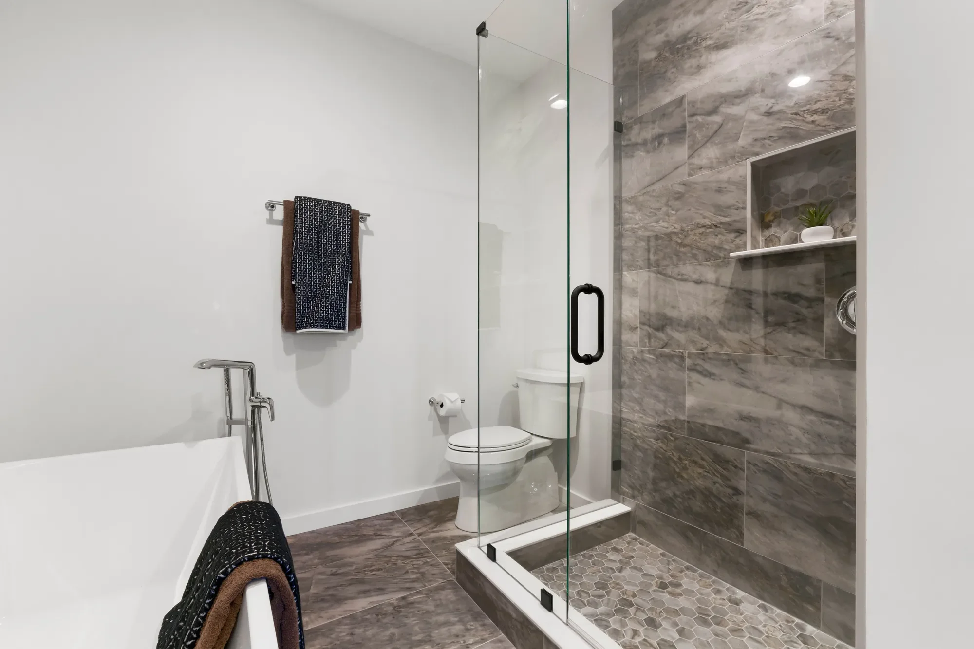 215 North Sarah Street #13 , St. Louis, MO 63108, St. Louis, Missouri, United States. - Photo 23