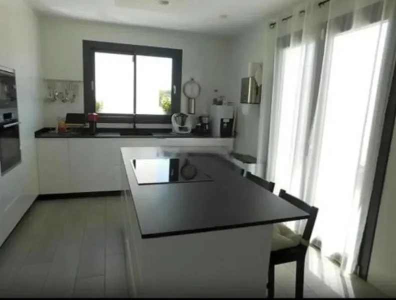 Gallery photo 1