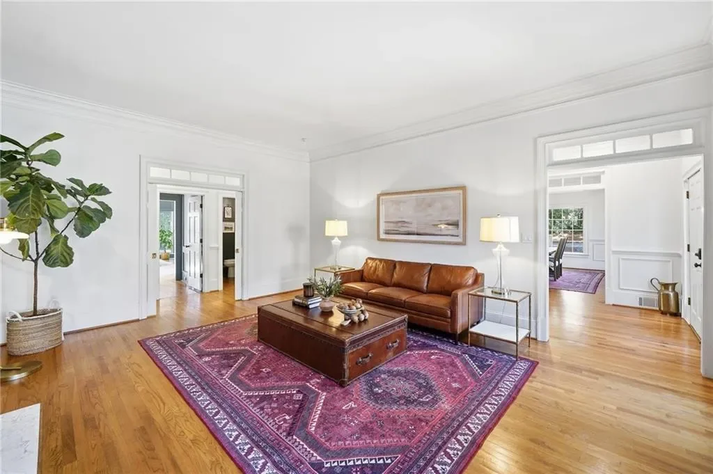 8520 Valemont Drive, Atlanta, Georgia, United States. - Photo 7